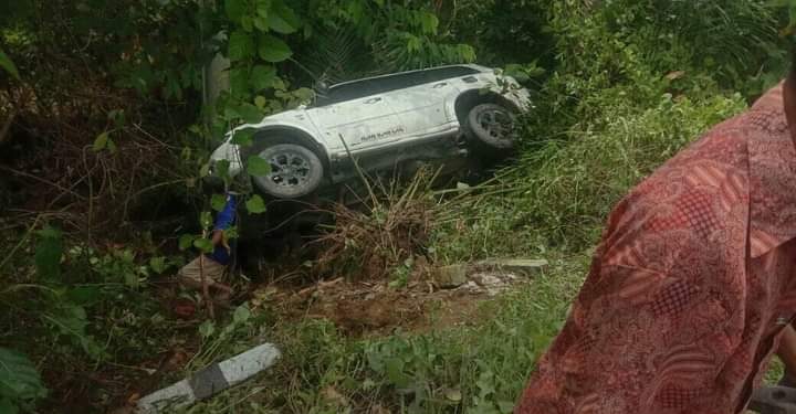 Mobil Kehilangan Kendali Tewaskan Ayah dan Ke 4 Anak