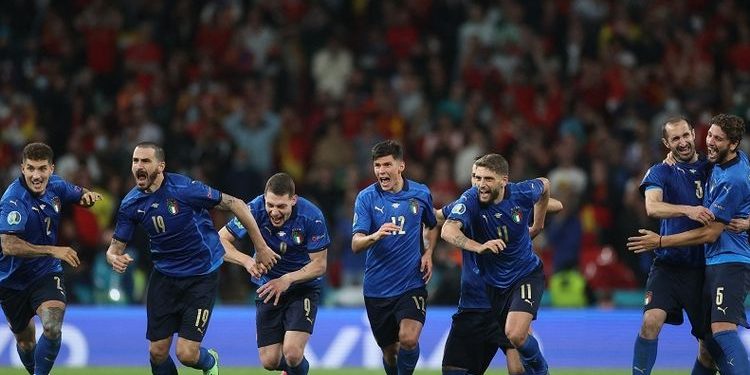 Final Piala Eropa Italia Juara