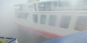 Kapal KMP Gunsa 8 Terbakar di Perairan Banyuasin, Tim Evakuasi 86 Orang