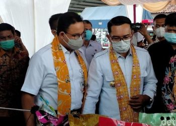 Anies-Ridwan Kamil Berduka Atas Wafatnya Bupati Bekasi