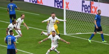 Gol Cepat Pemain Bertahan Luke Shaw Bawa Inggris Unggul 1-0