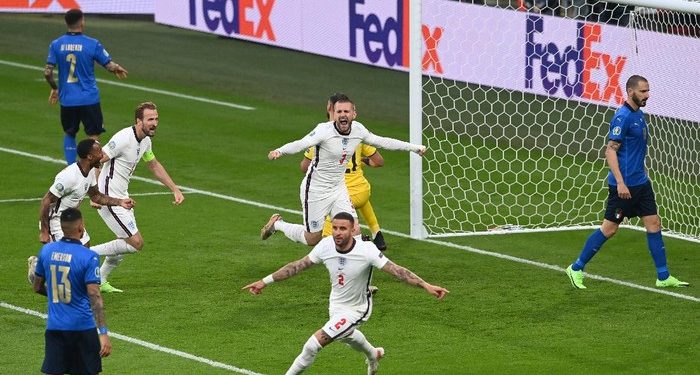 Gol Cepat Pemain Bertahan Luke Shaw Bawa Inggris Unggul 1-0