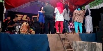 Asyik Joget Organ Tunggal, Senggol Bacok