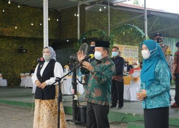 Gubernur Al Haris Tinjau Vaksinasi Covid-19