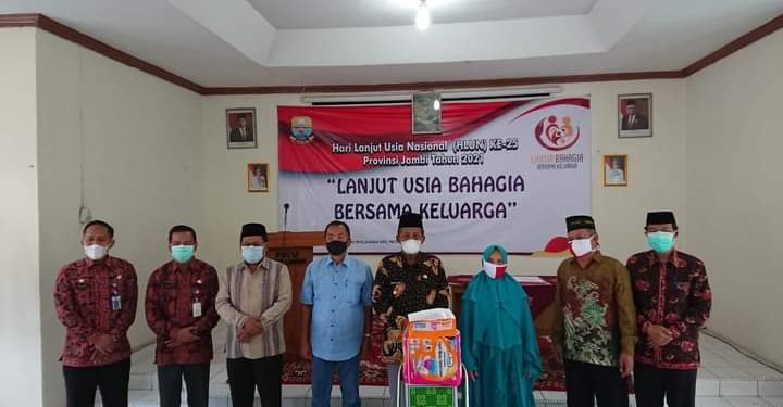Wakil Gubernur Peringati Hari Lanjut Usia di Panti Sosial Tresna Werdha Jambi