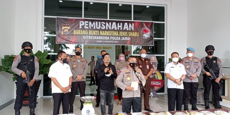 BNNP Bersama Polda Musnahkan 13.50 KG Sabu Dari 9 Tersangka