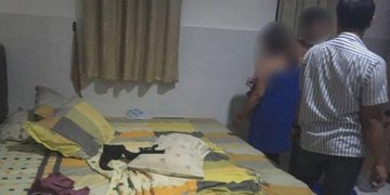 Waduh” Oknum Kades Kepergok Ngamar Bersama Isteri Orang