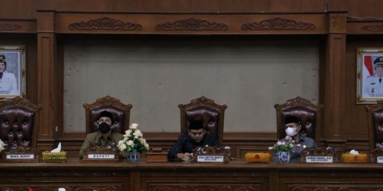 DPRD Muaro Jambi Rapat Paripurna Ranperda Pertanggungjawaban APBD 2020