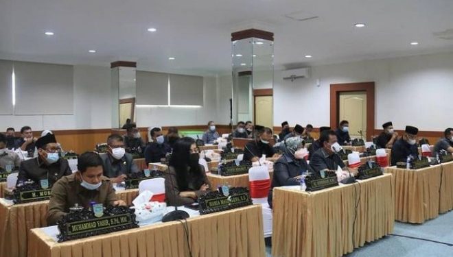 Paripurna DPRD Kota Jambi, Penyampaian Laporan Hasil Kerja Banggar Soal KUA dan PPAS