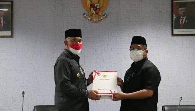 Ketua DPRD Kota Jambi Pimpin Paripurna Penyampaian Laporan Hasil Kerja Banggar