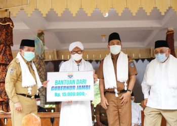 Gubernur Al Haris Resmikan Asrama Datuk Aza Ma’Had Futuhul Mu’arif