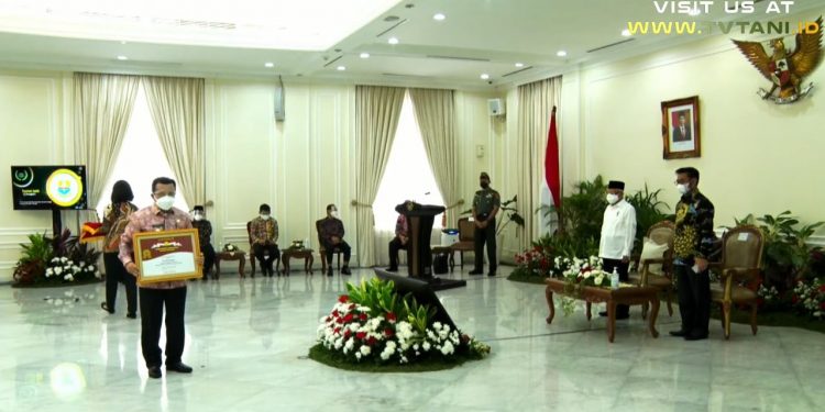 Provinsi Jambi Raih 2 Penghargaan di Bidang Pertanian Oleh Wapres