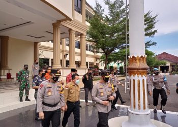 Gubernur Jambi Al Haris Ajak Perusahaan Bantu Masyarakat: Jangan Sampai Masyarakat Merasa Kita Tidak Hadir Dalam Keadaan Susah Pandemi Covid-19