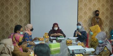 Hj. Hesti Haris : Bersama Kita Wujudkan Paud Holistik Integratif Yang Berkualitas Di Provinsi Jambi