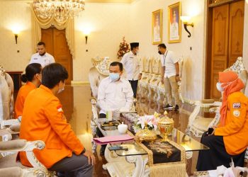 Melalui BEM, Gubernur Berharap Mahasiswa Menjadi Berkualitas, Terampil, dan Baik