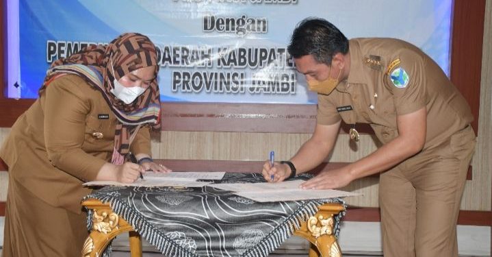 Pemkab Batanghari dan Muaro Jambi Jalin Kerja Sama Peningkatan Mutu Layanan Publik