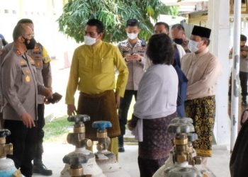 Bupati Fadhil Arief Sambut Kunjungan Kapolda di RS HAMBA Muara Bulian