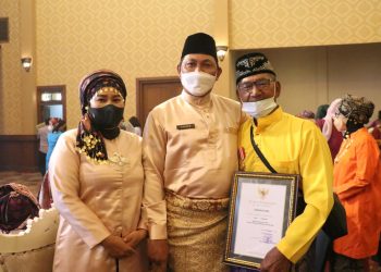Wabup Tanjab Barat Hadiri Malam Keagungan Melayu Jambi 2022