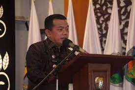 Al Haris: Buku 65 Tokoh Perspektif Pemikiran Pembangunan Jambi