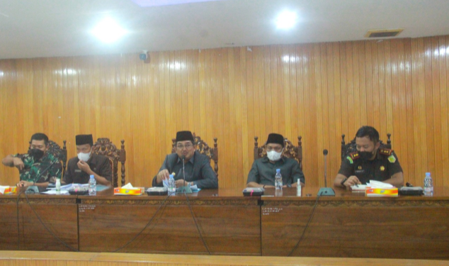 Bupati Anwar Sadat Inginkan Pilkades di Tanjab Barat Berjalan Baik