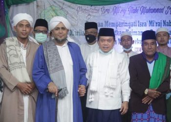 Gubernur Jambi Hadiri Isra’ Miraj di Ponpes Al Jauharen Tanjung Johor
