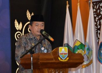 Al Haris Lepas Kontingen HPN ke Kendari