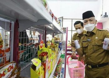 Kadis PUPR Resmikan Koperasi Mart PU