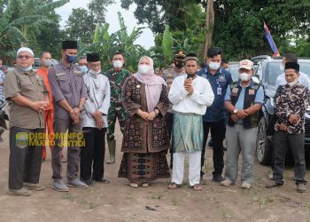 Pemkab Muaro Jambi Beri Bantuan Paket Sembako dan Santunan Anak Yatim