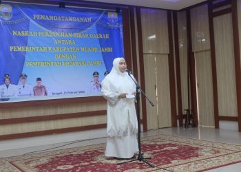 Bupati Masnah Tandatangani Naskah Perjanjian Hibah Daerah