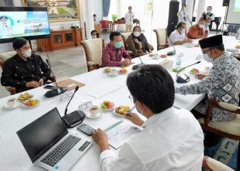 Bupati Muaro Jambi Hadiri Rapat Studi Banding Pengelolaan PI 10 Persen ke Pemprov Jabar