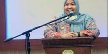 Bupati Masnah Lepas Secara Langsung Tim Sepak Bola Ikuti Piala Gubenur Cup 2022