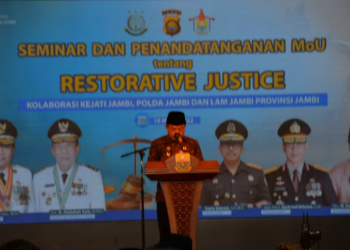 Gubernur Al Haris Apresiasi LAM Selesaikan Masalah dengan Hukum Adat