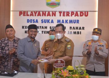 Wabup Muaro Jambi Resmikan Kantor Pelayanan Terpadu di Desa Suka Makmur