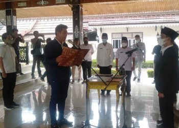 Bupati Batanghari Kembali Lantik JPT dan Jabatan Pengawas