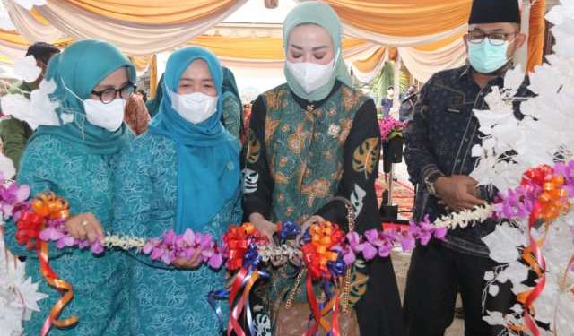 TP PKK Provinsi Jambi Adakan Bazar Murah Sembako Ramadhan