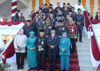 Al Haris Menghadiri Pelantikan 169 Kades