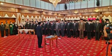 Gubernur Al Haris Lantik 263 Kepsek Tingkat SLTA