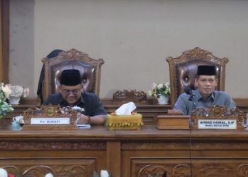DPRD Muaro Jambi Gelar Paripurna Pandangan Umum Fraksi