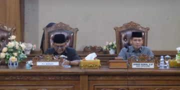 DPRD Muaro Jambi Gelar Paripurna Pandangan Umum Fraksi