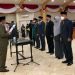 Bupati Anwar Sadat Lantik 6 Pejabat Eselon II di Lingkup Pemkab Tanjab Barat