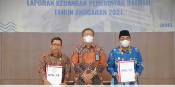Pemkab Tanjab Barat Raih Penghargaan WTP dari BPK