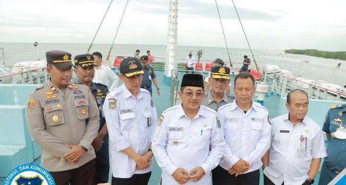 Bupati UAS Berharap Kehadiran Kapal Citra Nusantara Dapat Tingkatkan Intensitas Pengiriman Logistik