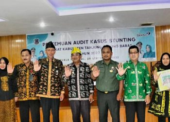 Bupati Tanjabbar Hadiri Pertemuan Audit Kasus Stunting