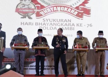 Pj. Bupati Muaro Jambi Hadiri Syukuran HUT Bhayangkara ke-76