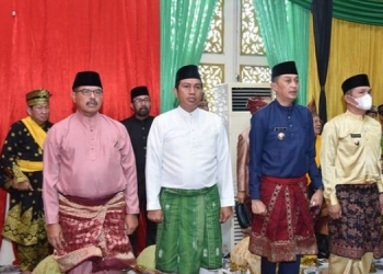 Pj Bupati Bachyuni Hadir Dalam Acara Pemberian Gelar Adat Melayu Jambi