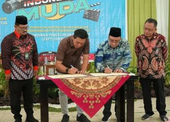 Bupati Fadhil Arief Tandatangani MoU dengan IAI Nusantara Batanghari