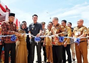Pj Bupati Muaro Jambi Bachyuni Resmikan Pabrik Kepala Sawit PT SIP