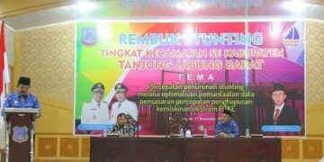 Bupati Anwar Sadat Hadiri Rembuk Stunting