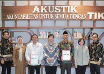 Sekda Tanjab Barat Hadiri Serah Terima Laporan Hasil Pemeriksaan BPK RI