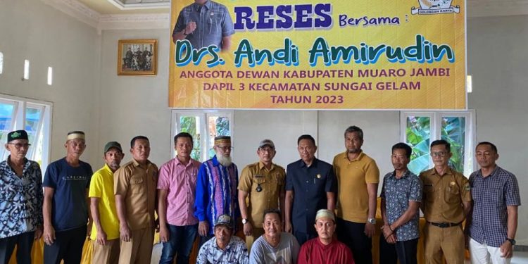 Dewan Muaro Jambi Andi Amirudin Reses di Desa Tangkit